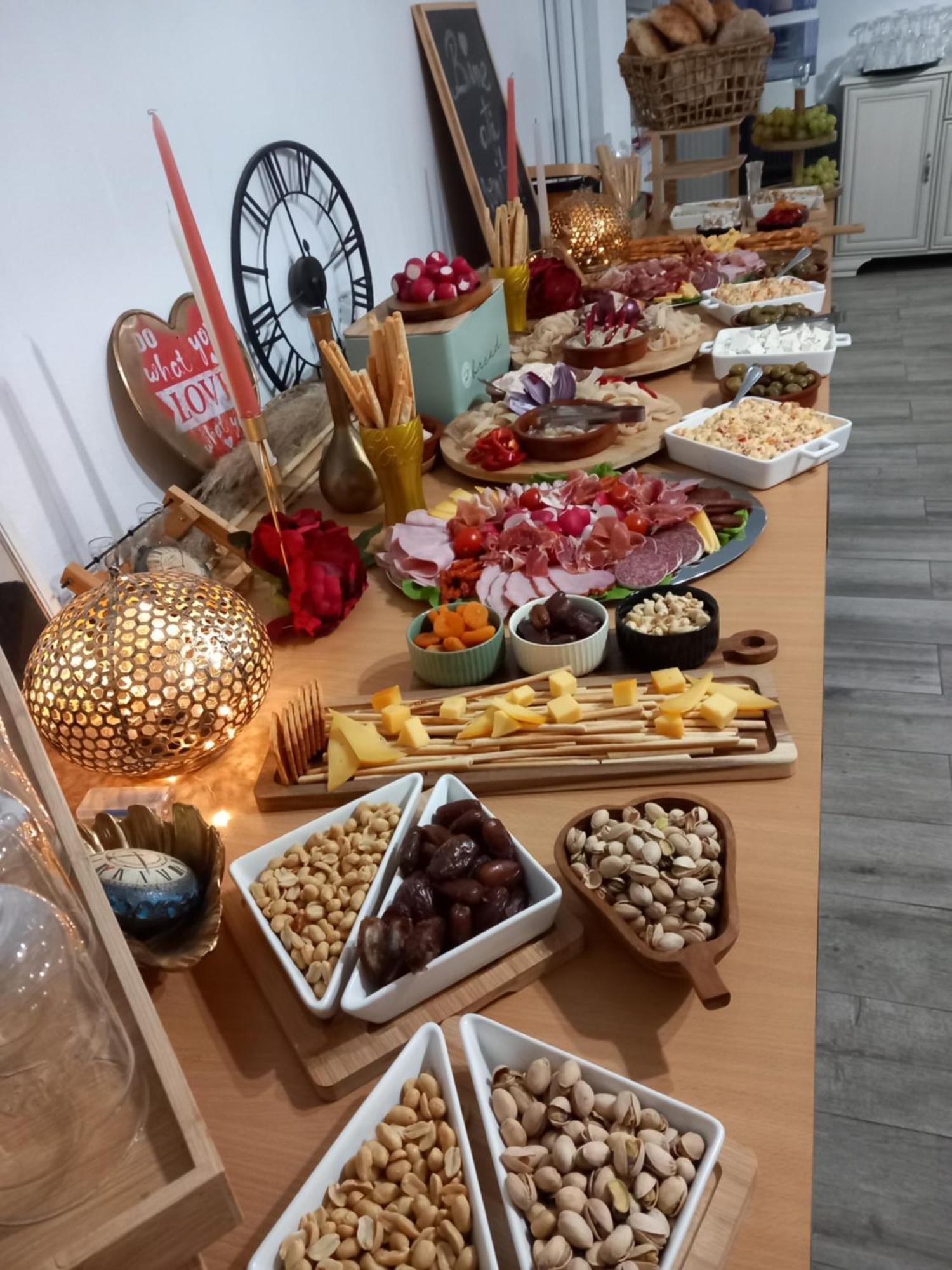 Tina Guest House Basarabi Екстериор снимка